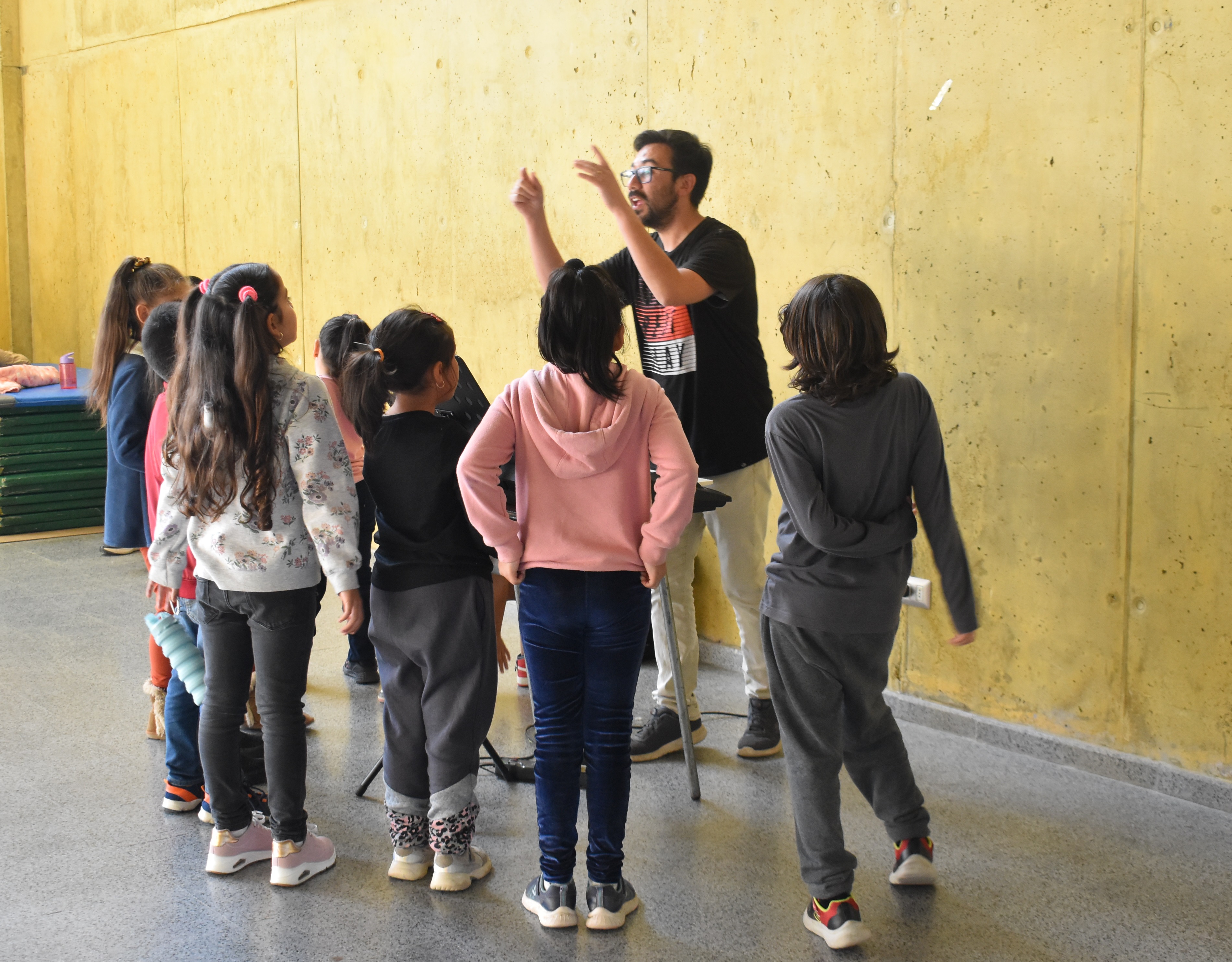 Incentivan el canto coral en  menores de Las Compañías